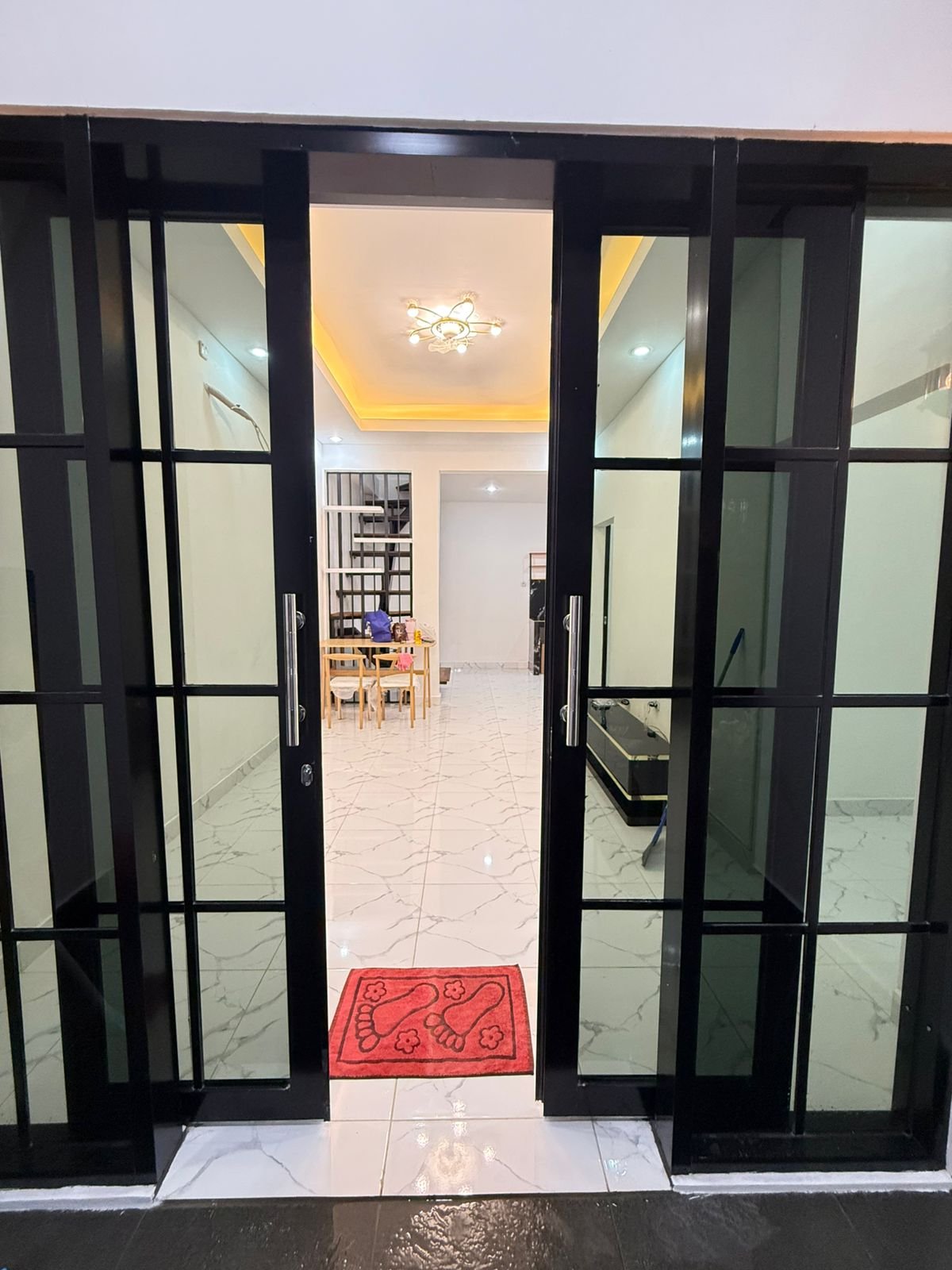 Rumah Baru Renovasi Cluster Catalina foto 4